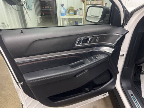 2019 Ford Explorer Sport