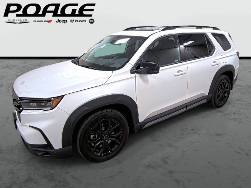 2025 Honda Pilot for sale at Poage Chrysler Dodge Jeep Ram in Hannibal MO