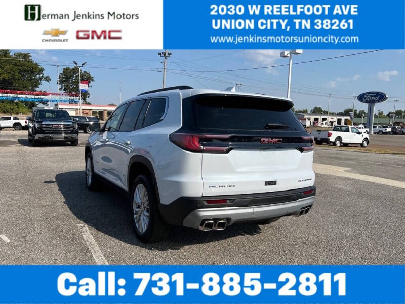 2026 GMC Acadia Elevation