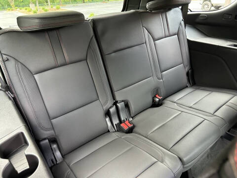 2025 Chevrolet Tahoe RST