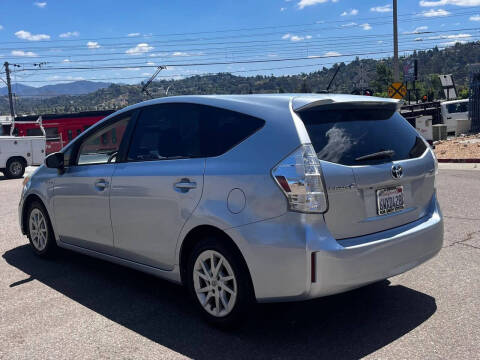 2012 Toyota Prius v Three