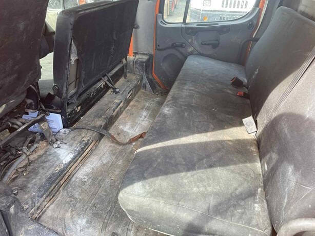 2017 Freightliner M2 106