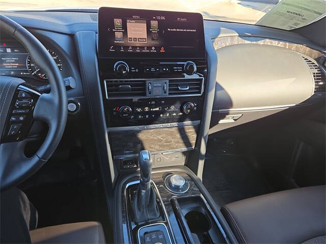 2024 Nissan Armada Platinum