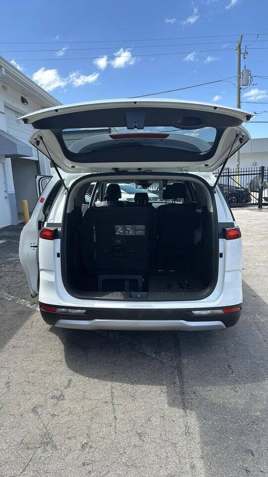 2024 Kia Carnival for sale at The Rock Fleet MGMT LLC in Naples, FL