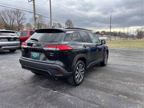 2024 Toyota Corolla Cross XLE