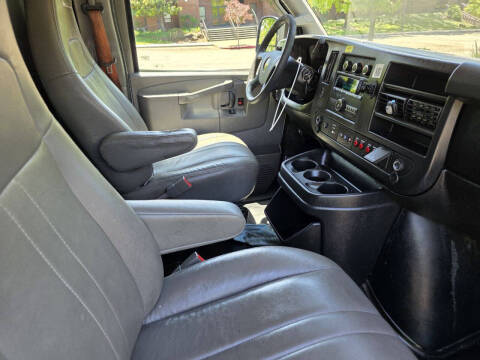 2016 Chevrolet Express 2500