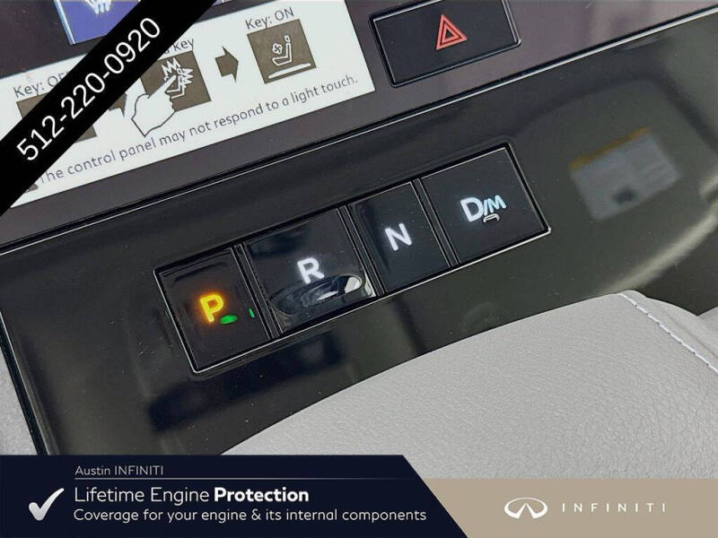 2027 Infiniti QX80 Pure