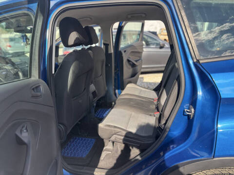 2017 Ford Escape S