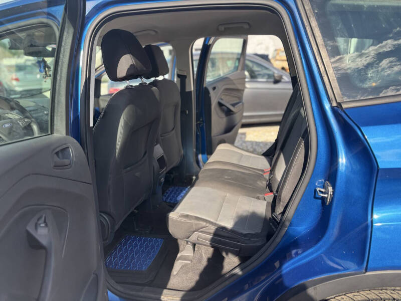 2017 Ford Escape S