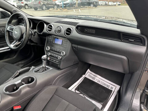 2020 Ford Mustang EcoBoost Premium