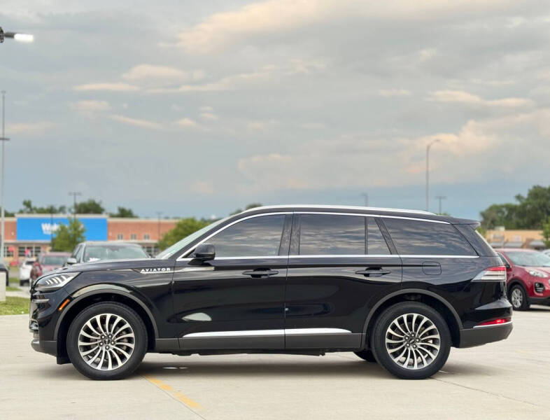 2022 Lincoln Aviator Standard