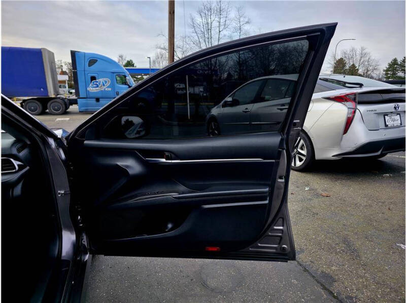 2023 Toyota Camry LE