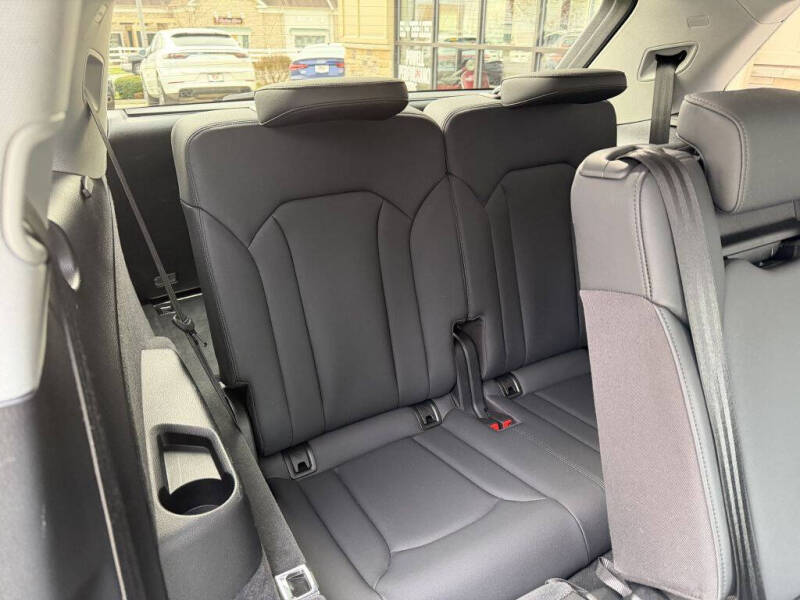 2022 Audi Q7 quattro Prestige 55 TFSI