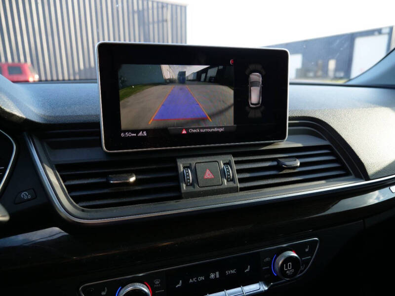 2018 Audi Q5 2.0T quattro Premium Plus