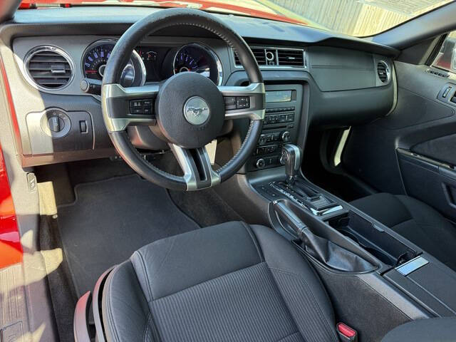 2014 Ford Mustang V6