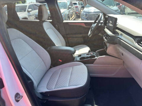 2023 Ford Escape Active