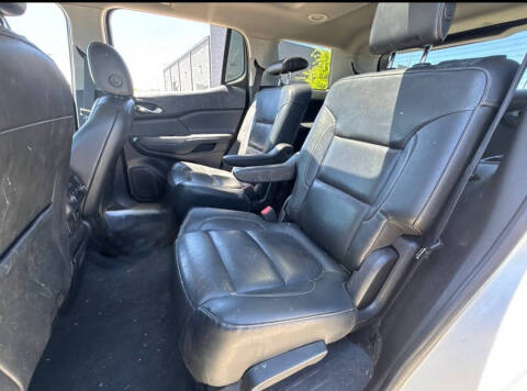 2017 GMC Acadia SLT-1