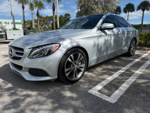 2016 Mercedes-Benz C-Class