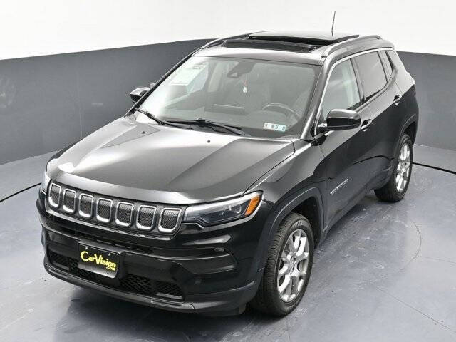 2022 Jeep Compass Latitude Lux
