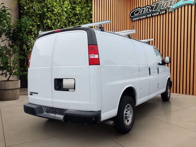 2021 Chevrolet Express 2500
