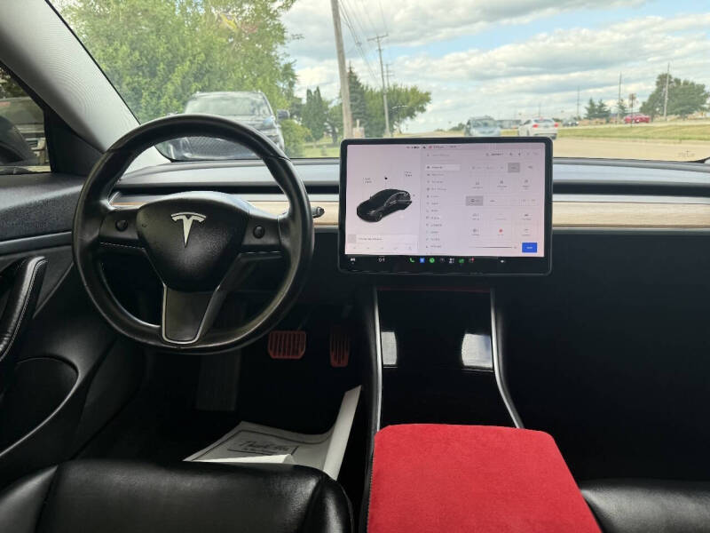 2019 Tesla Model 3 Long Range