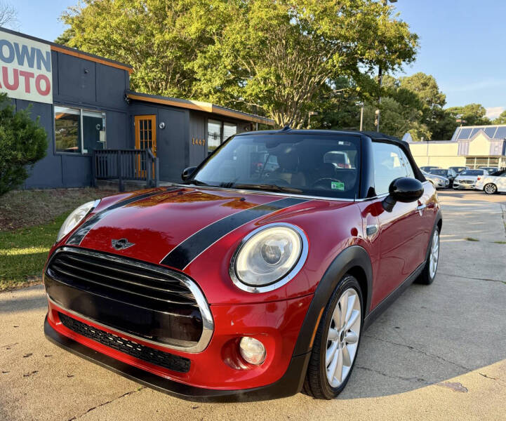 2017 MINI Cooper Base's photo