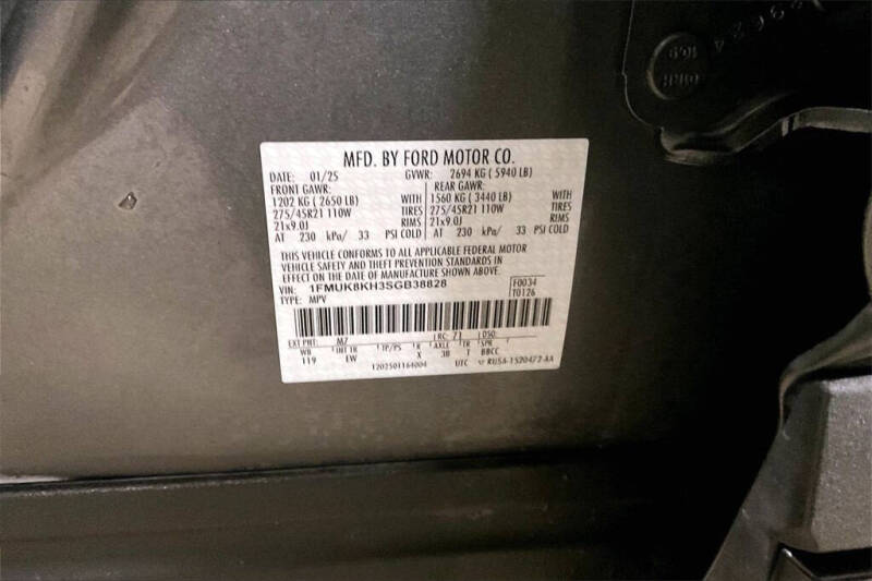 2025 Ford Explorer ST-Line