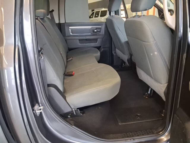 2019 RAM 1500 Classic SLT