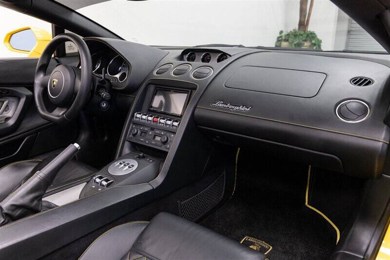 2013 Lamborghini Gallardo LP 550-2 Spyder