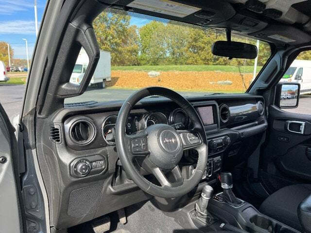 2022 Jeep Gladiator Altitude
