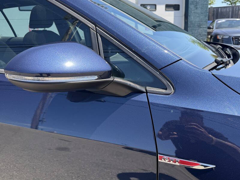 2018 Volkswagen Golf GTI SE