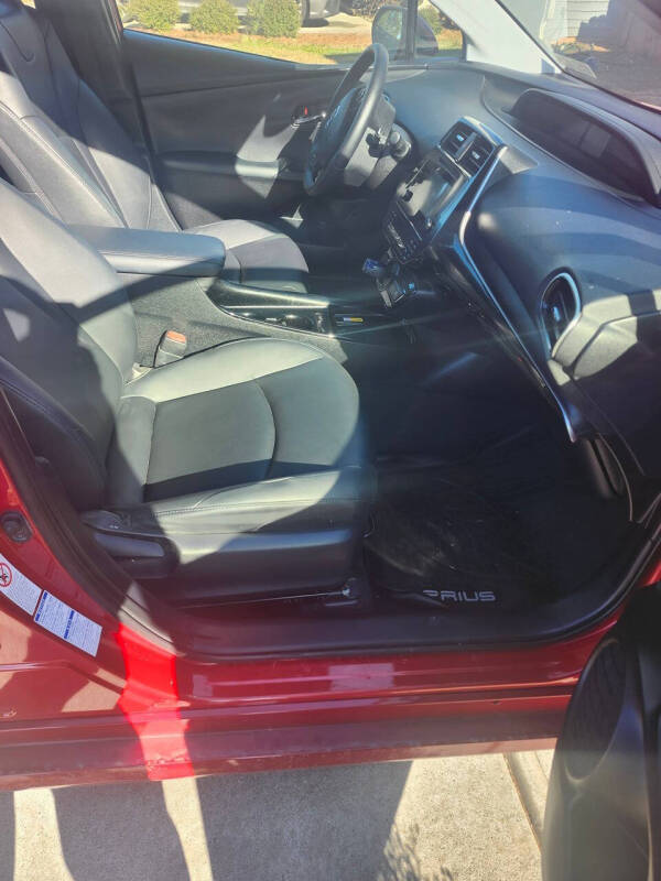 2019 Toyota Prius XLE AWD-e