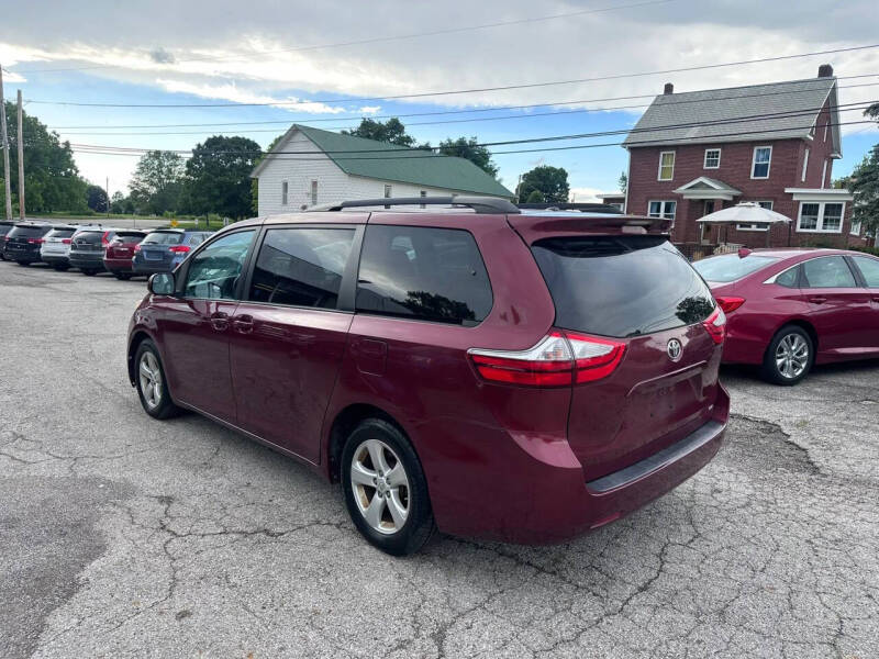 2015 Toyota Sienna