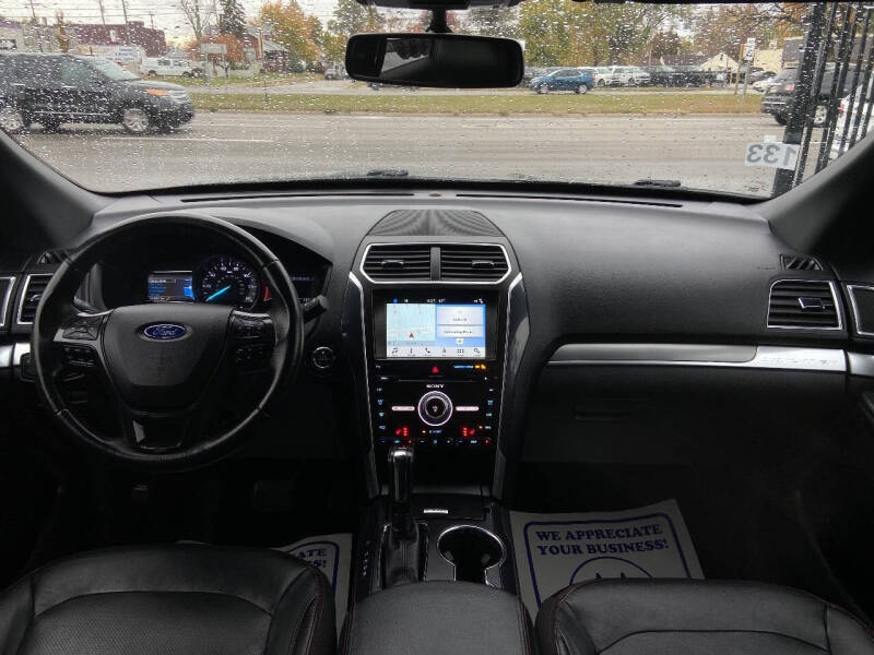 2017 Ford Explorer Sport