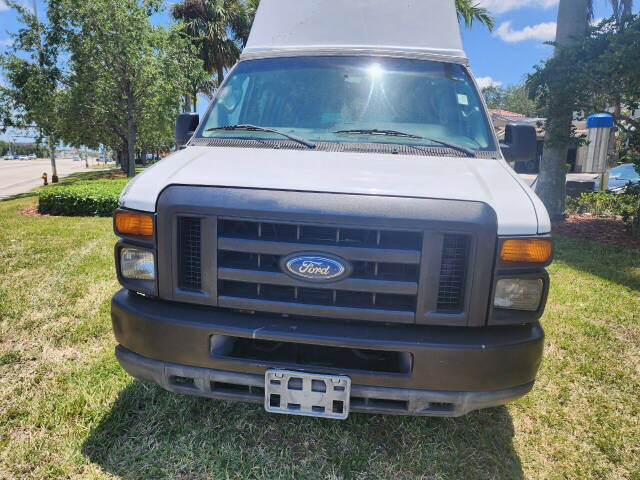 2009 Ford E-Series for sale at Carisma Auto Dealer in Miramar, FL