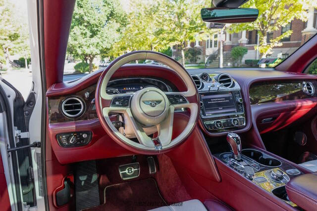 2019 Bentley Bentayga V8