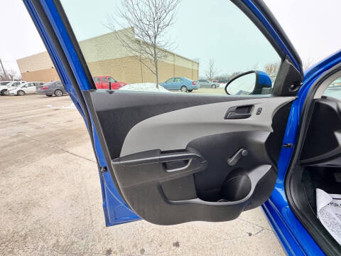 2017 Chevrolet Sonic LS Auto