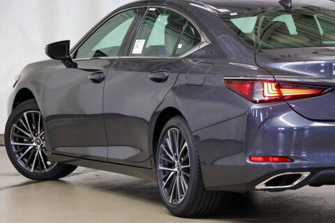 2025 Lexus ES 350