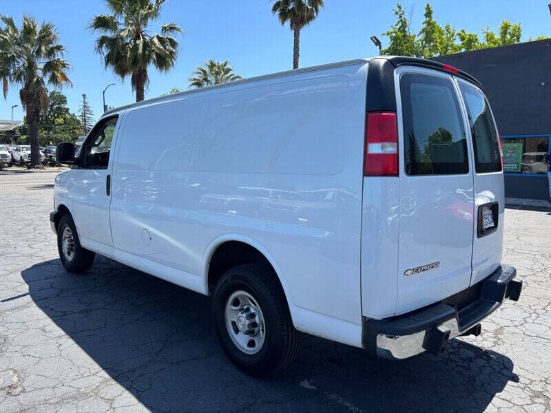 2019 Chevrolet Express 2500