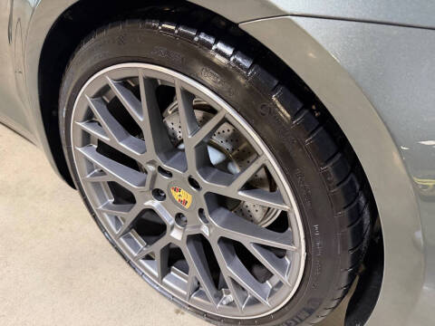 2023 Porsche 911 Carrera