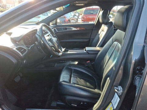 2018 Lincoln MKZ Select