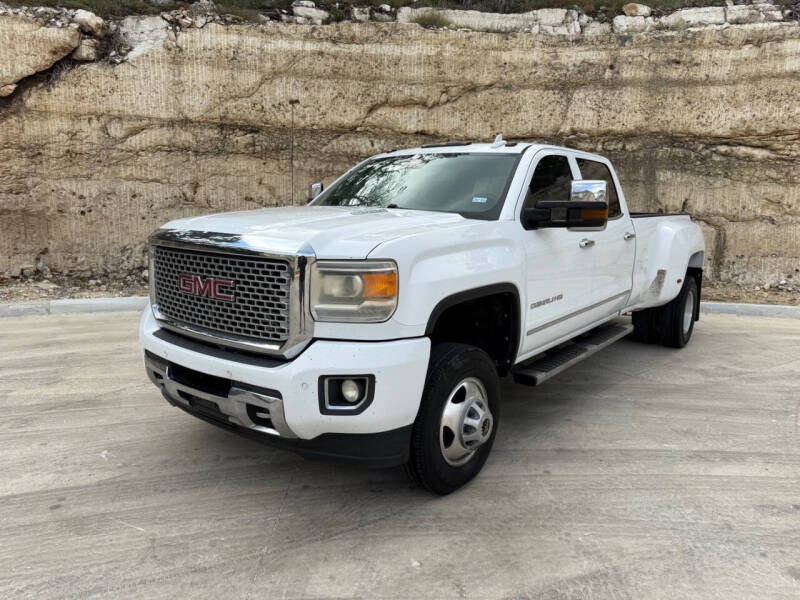 2015 GMC Sierra 3500HD Denali