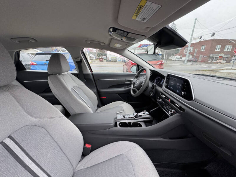 2022 Hyundai Sonata SE