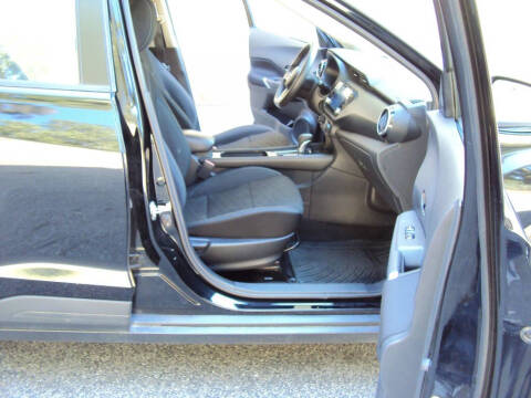 2022 Nissan Kicks SV