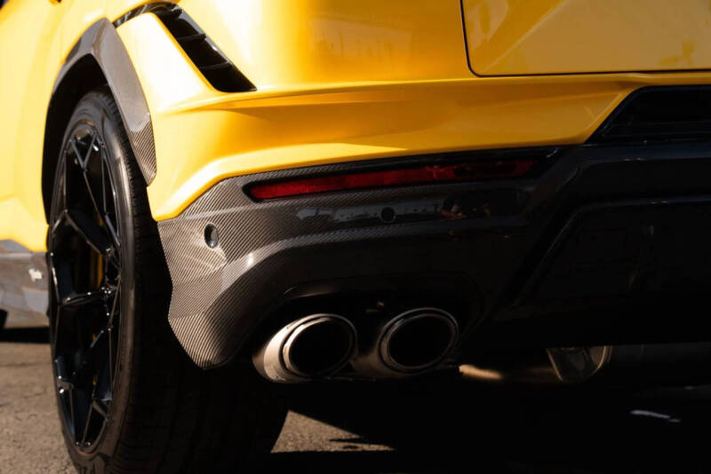 2024 Lamborghini Urus Performante