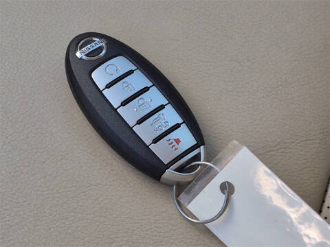 2017 Nissan Pathfinder Platinum