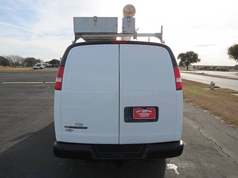 2017 Chevrolet Express 2500