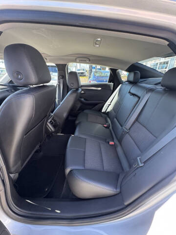 2019 Chevrolet Impala LT