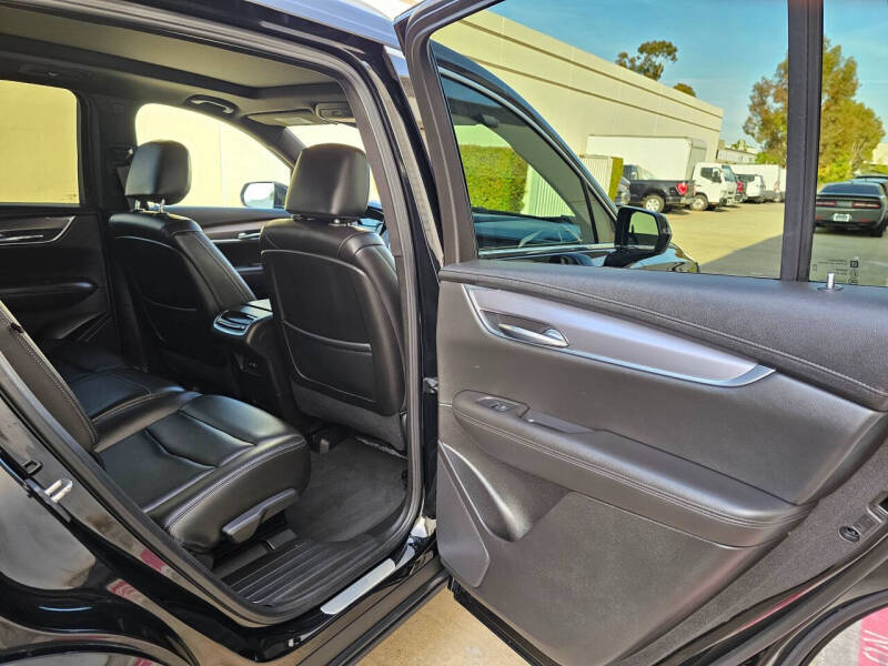 2024 Cadillac XT6 Luxury