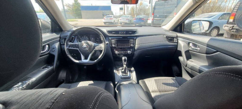 2019 Nissan Rogue S